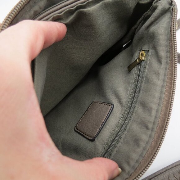 Women's Gray Vegan Leather Crossbody Bag Card Slots Zip Pocket Adjustable - Picture 7 of 8